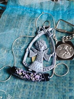 Silver 925 Italy Pendant Necklace with Black Floral Accent&Peltro+